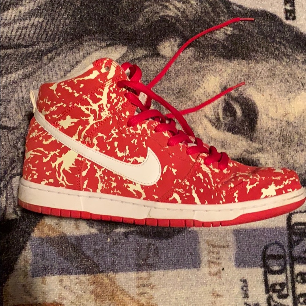 Nike SB HIGH RAW MEATS